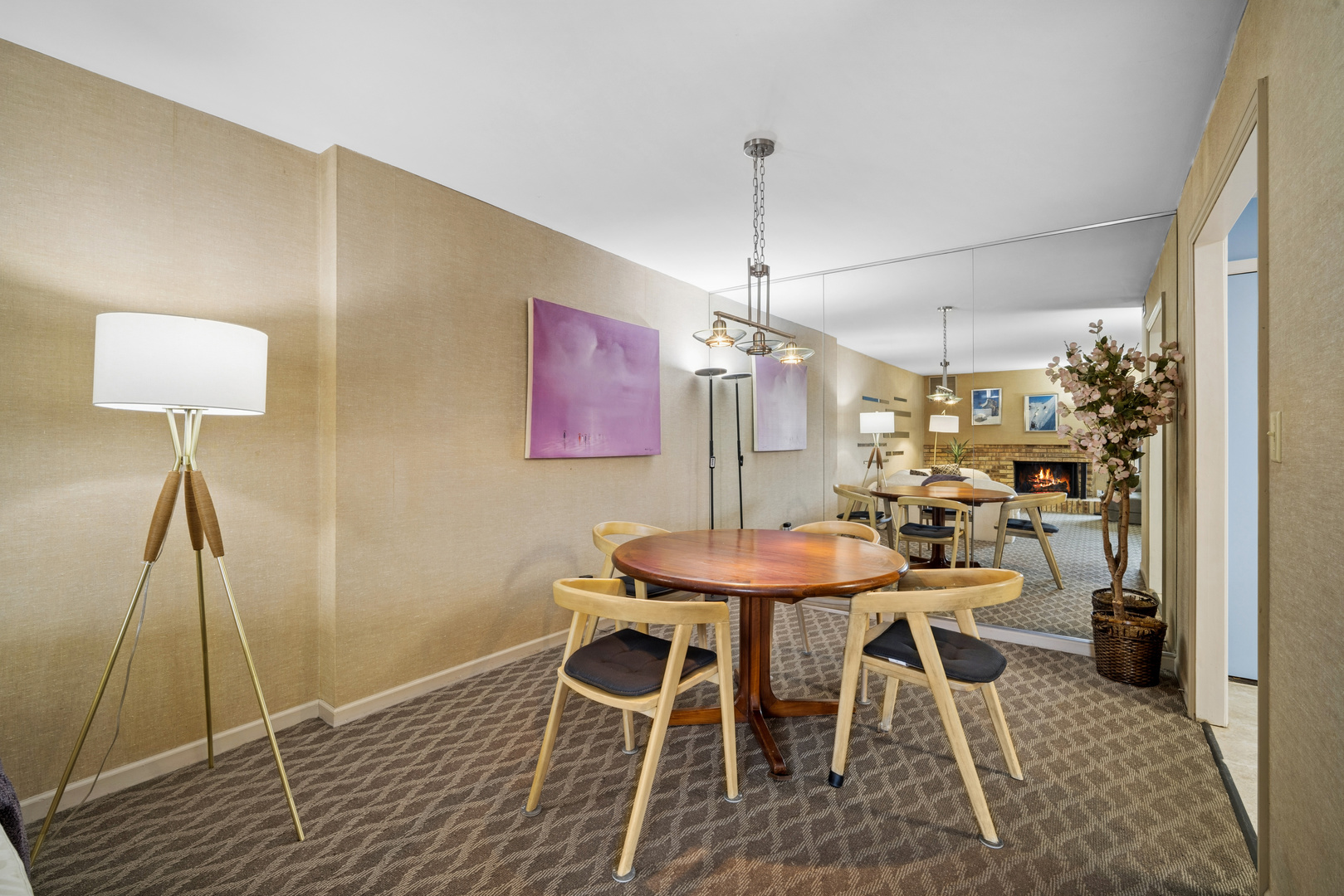 1671 Mission Hills Road, Unit 206 Northbrook, IL 60062 - Photo 7 of 17