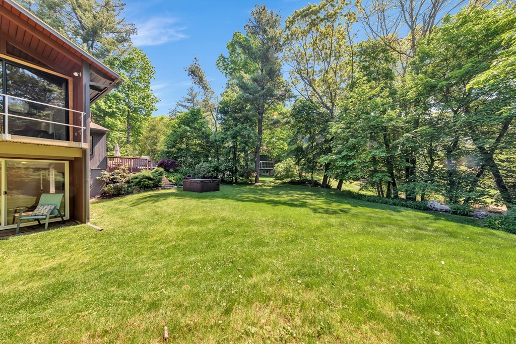 552 Concord Avenue Lexington, MA 02421 - Photo 25 of 31