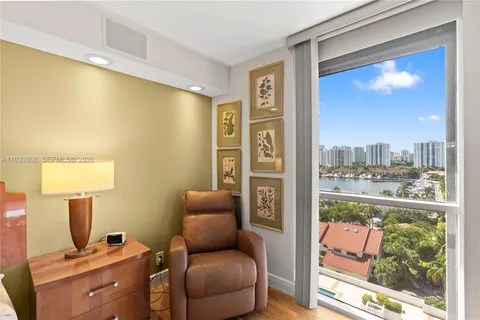 $649,000 | 3598 Yacht Club Drive, Unit 1003, Aventura, FL 33180