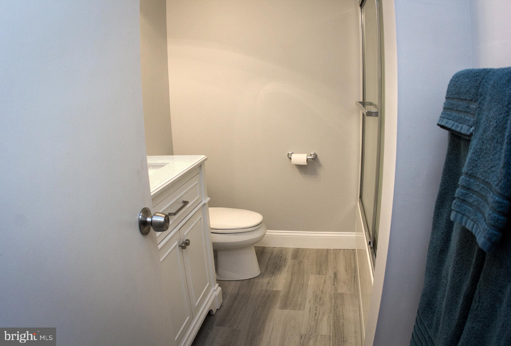 201 Ash Road Marlton, NJ 08053 - Photo 23 of 35 Hall Bathroom