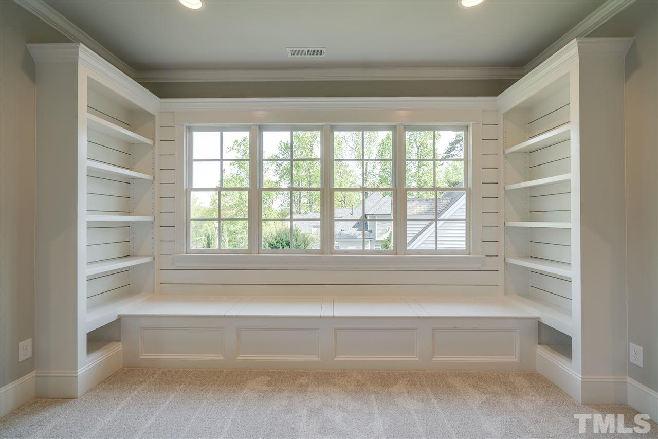 1508 Duplin Road Raleigh, NC 27607 - Photo 23 of 25 a bathroom with bathtub and window
