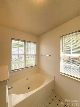 $1,900 | 1207 Joannas Court, Charlotte, NC 28214