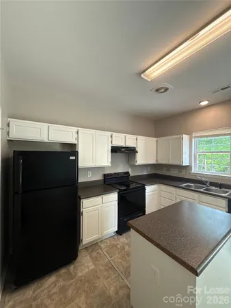 $1,900 | 1207 Joannas Court, Charlotte, NC 28214