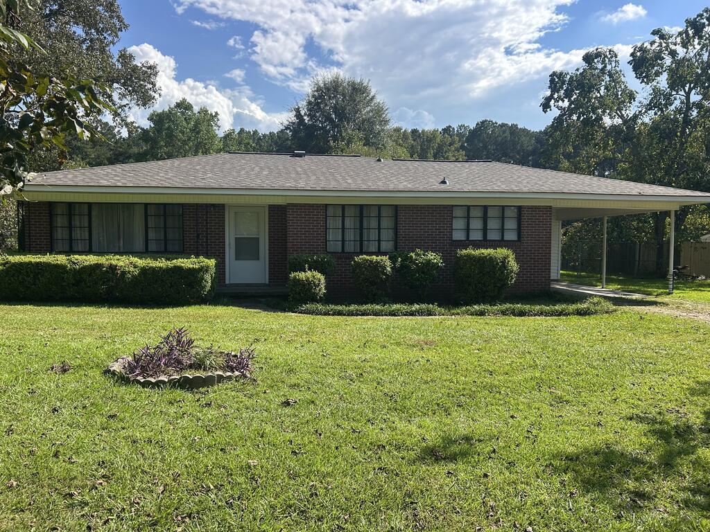 274 Trace Road Laurel, MS 39443 - Photo 2 of 17 Gallery Image 2