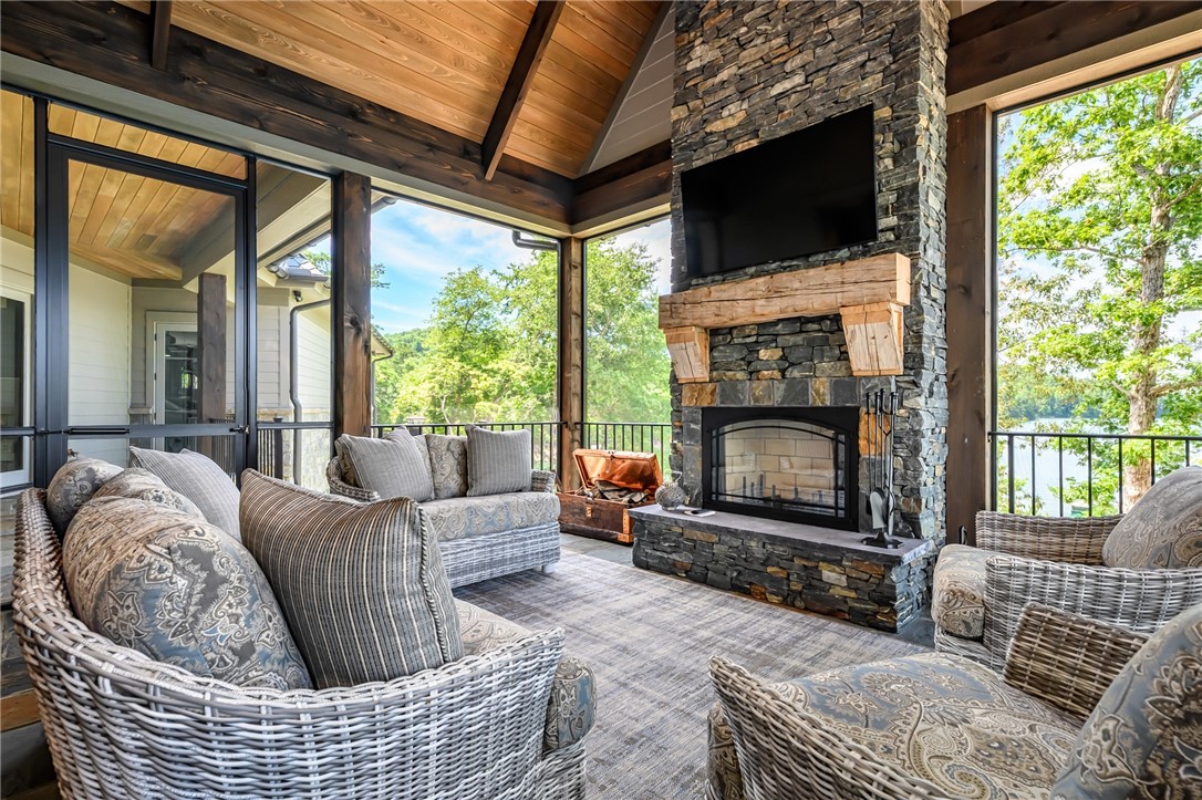 215 Passion Flower Way Sunset, SC 29685 - Photo 13 of 50