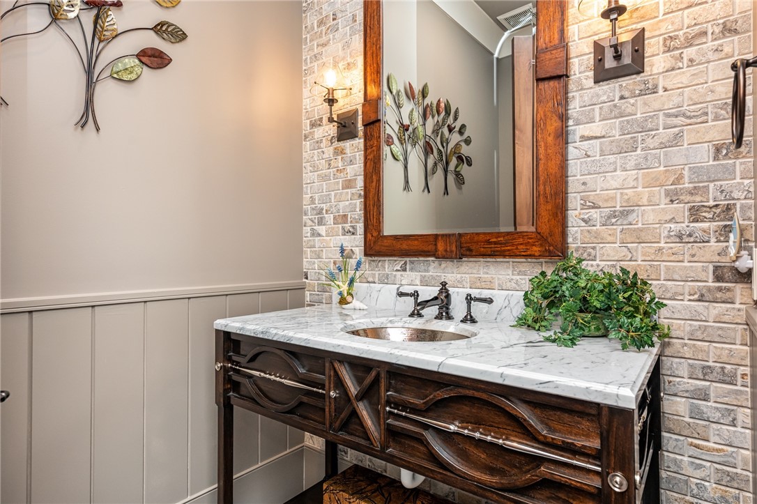 215 Passion Flower Way Sunset, SC 29685 - Photo 14 of 50