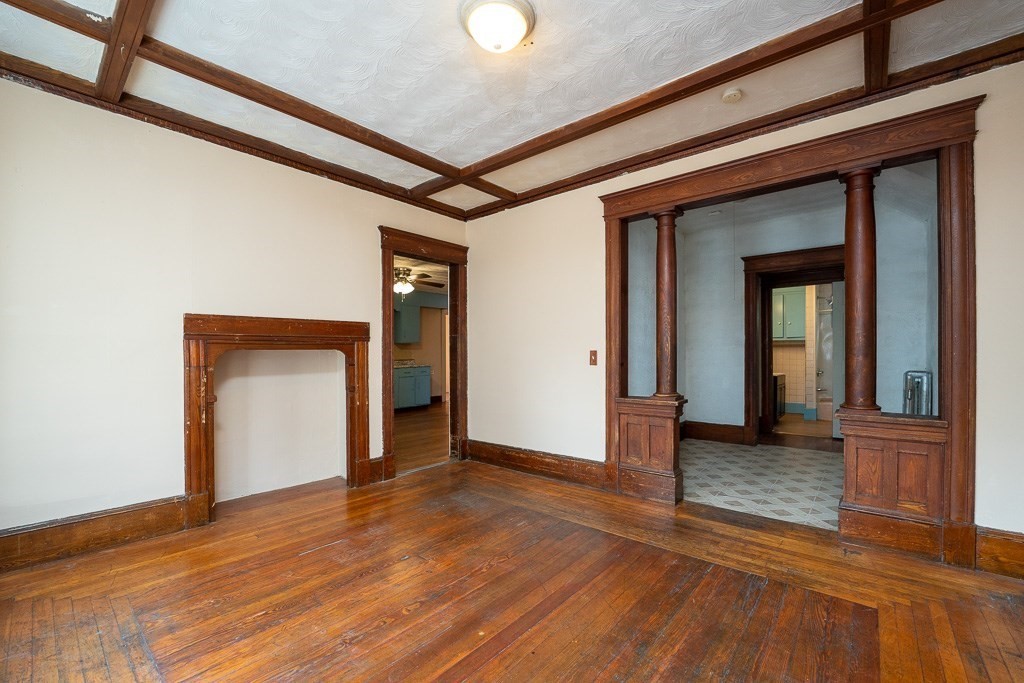 48-50 Lester Street Springfield, MA 01108 - Photo 5 of 41