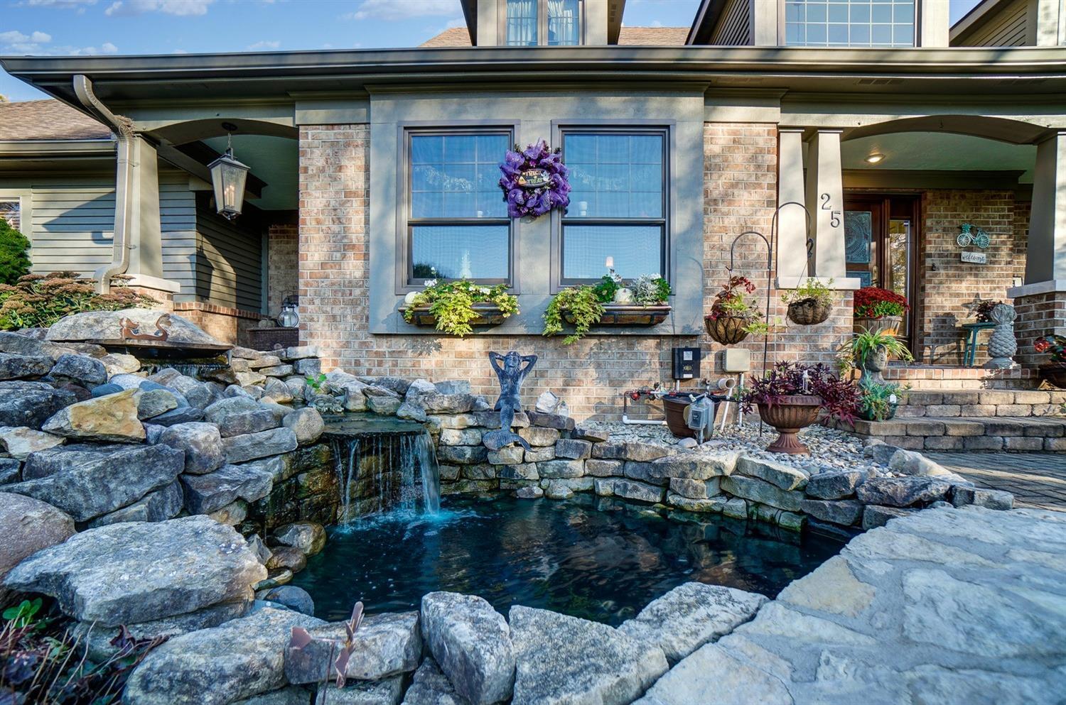 25 Perth Court Springboro, OH 45066 - Photo 2 of 50 Gallery Image 2