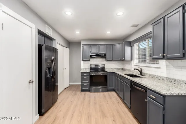 $372,000 | 630 East Jensen Street, Unit 189, Mesa, AZ 85203