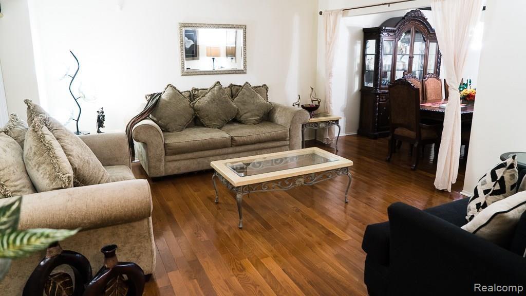 43528 Oakbrook Road Canton, MI 48187 - Photo 12 of 56 UPDATED HARDWOOD FLOORING LIVING RM AND DINING ROOM