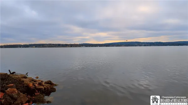 $140,000 | 2802 Elmhurst Avenue, Ellicott, NY 14701