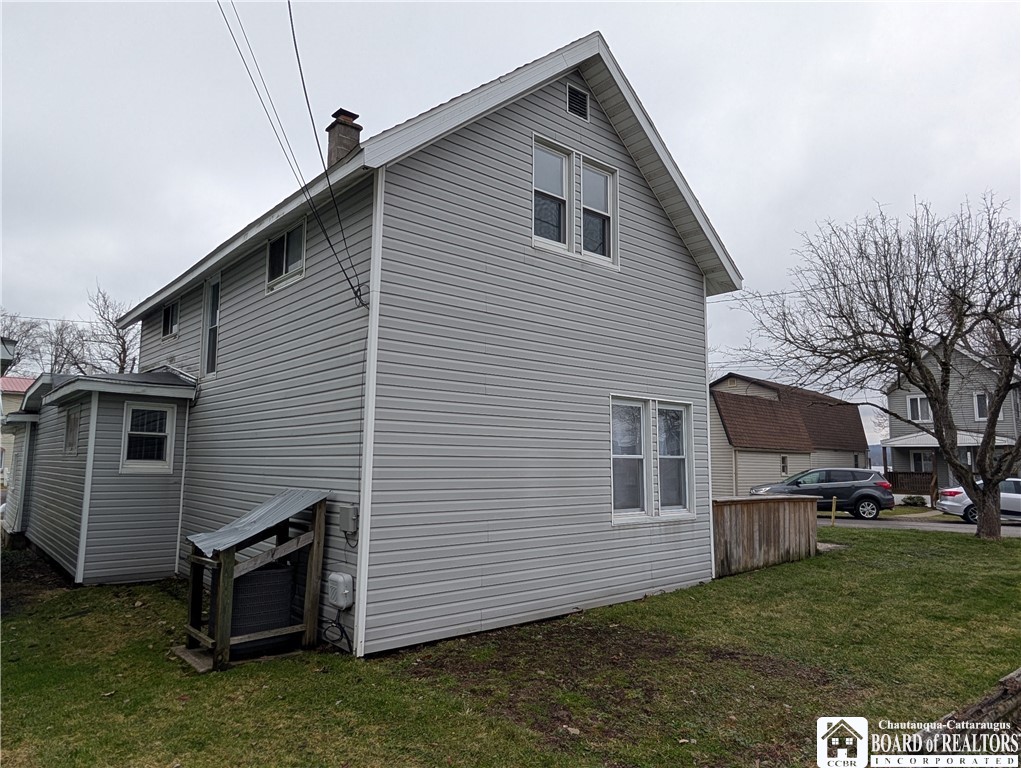 2802 Elmhurst Avenue Ellicott, NY 14701 - Photo 3 of 20