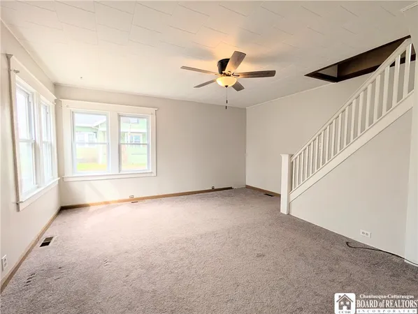 $140,000 | 2802 Elmhurst Avenue, Ellicott, NY 14701