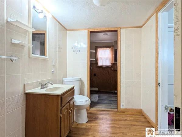 $140,000 | 2802 Elmhurst Avenue, Ellicott, NY 14701