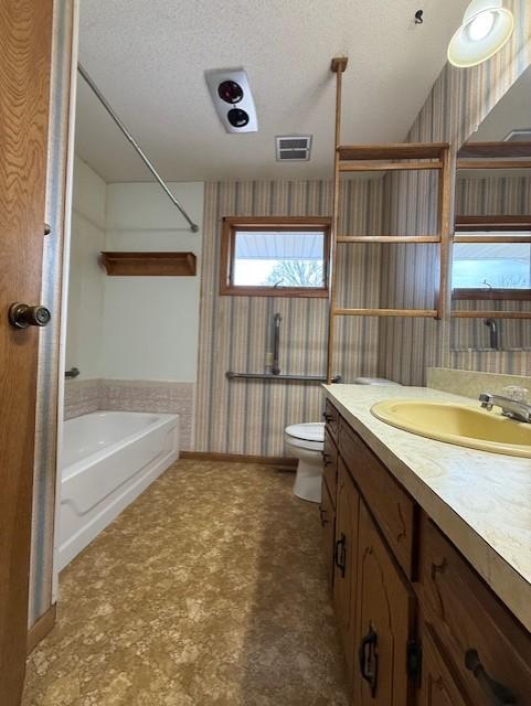 1605 Mountain Lake Road Mountain Lake, MN 56159 - Photo 20 of 36