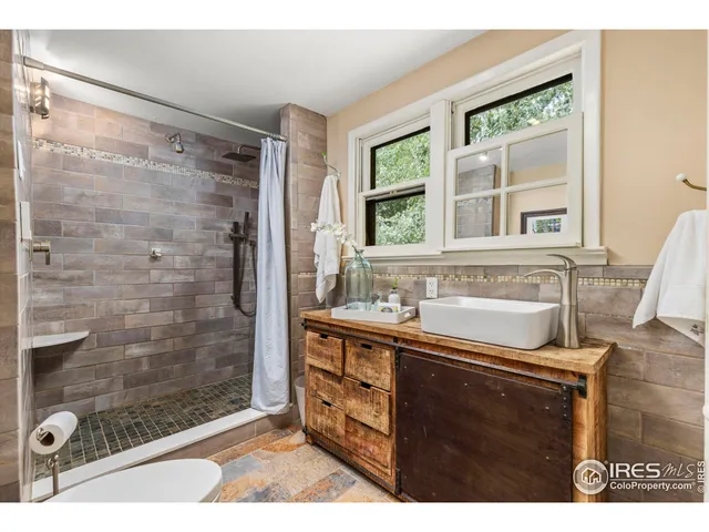 $1,125,000 | 831 4th Avenue, Longmont, CO 80501