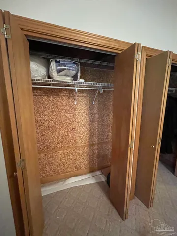 a view of a indoor garage