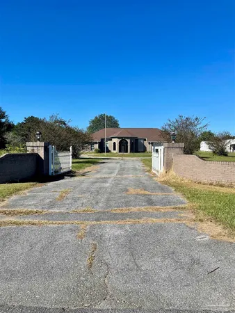 $799,900 | 5221 Barrineau Park School Road, Molino, FL 32577
