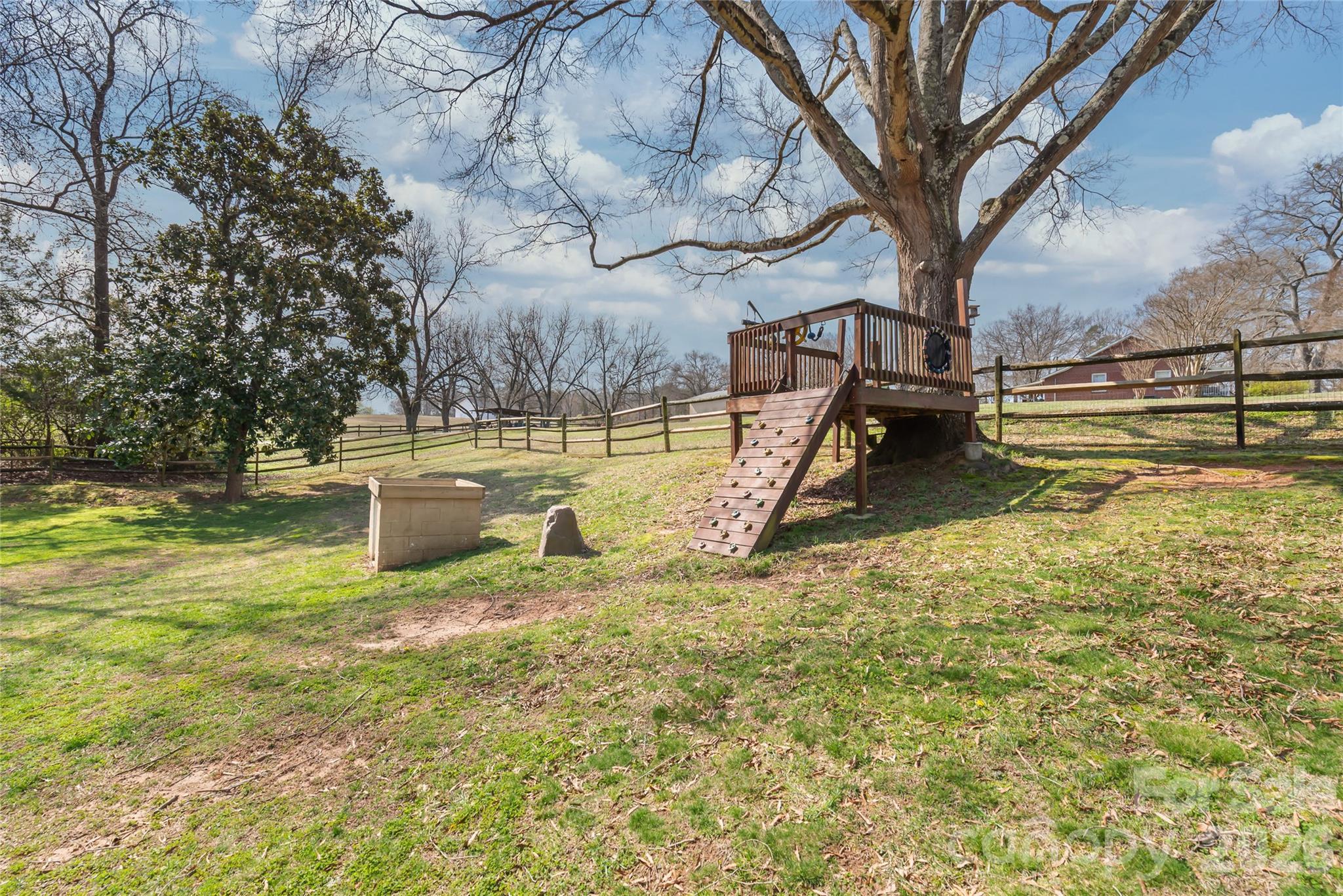 1411 Hensley Road Fort Mill, SC 29715 - Photo 36 of 48