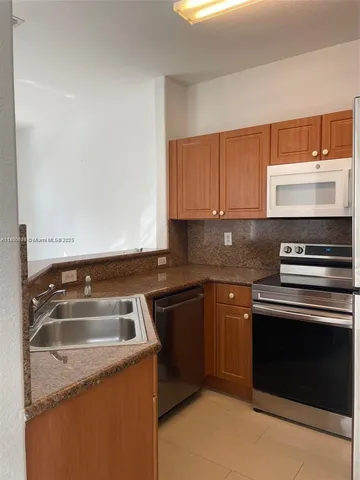 $3,300 | 8048 Northwest 108th Court, Doral, FL 33178