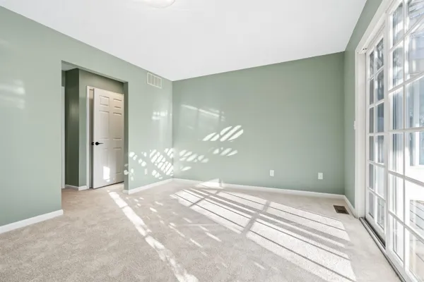 $440,000 | 715 Country Club Drive, Newton, KS 67114