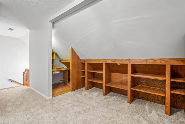 $440,000 | 715 Country Club Drive, Newton, KS 67114