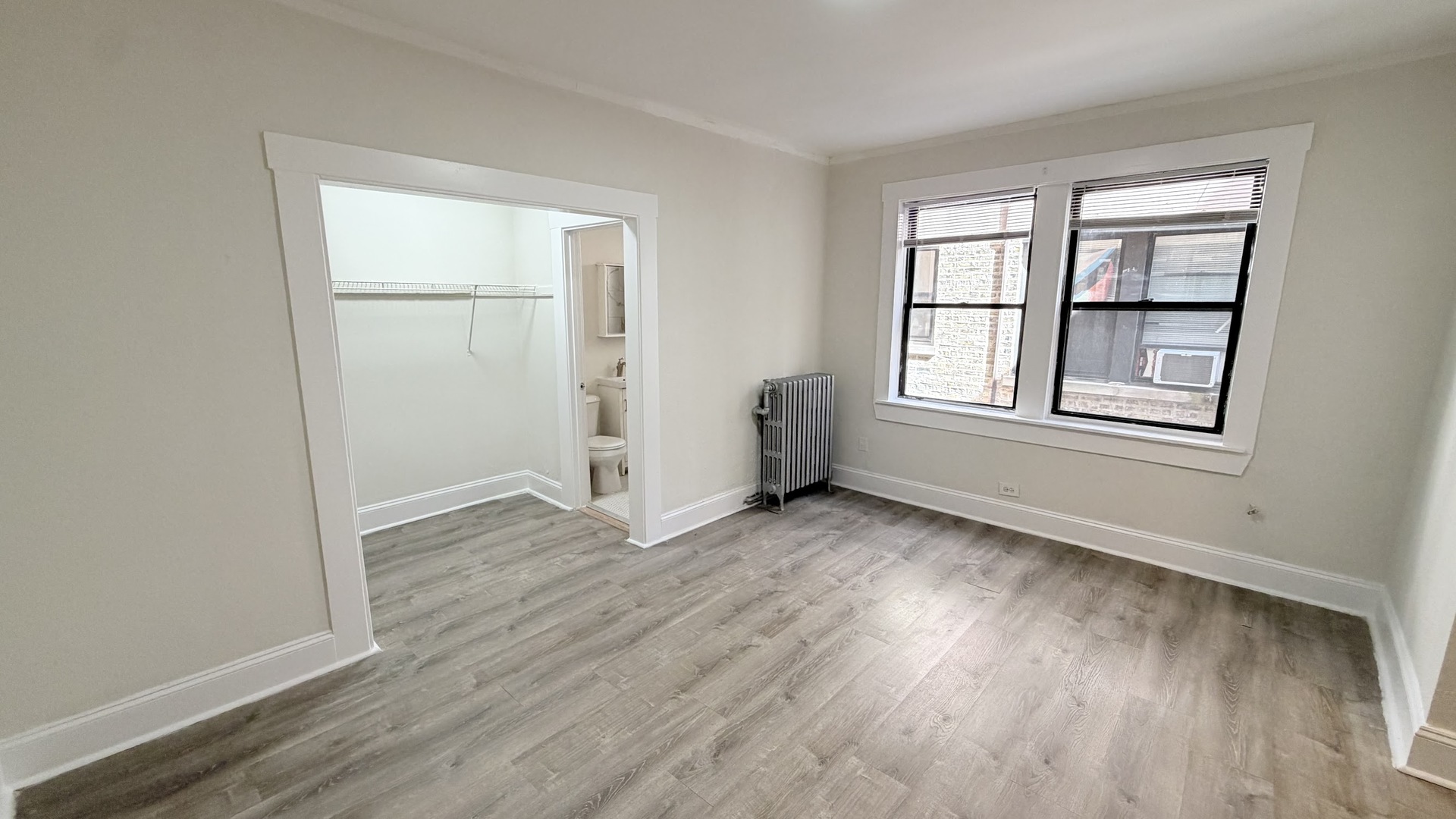 839 West Sheridan Road, Unit 325 Chicago, IL 60613 - Photo 5 of 12 Gallery Image 5
