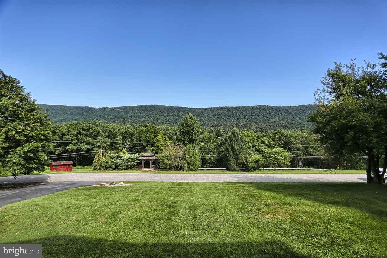 51 Spur Road Carlisle, PA 17013 - Photo 18 of 23 Gallery Image 18