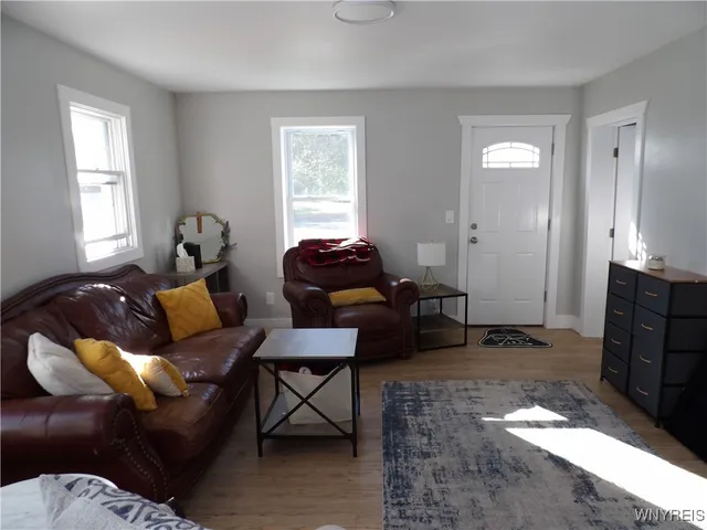 $169,900 | 2115 Union Road, West Seneca, NY 14224