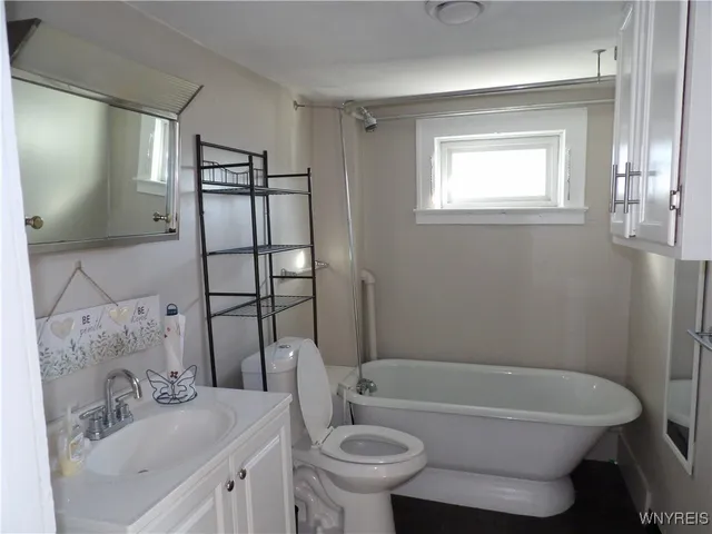 $169,900 | 2115 Union Road, West Seneca, NY 14224