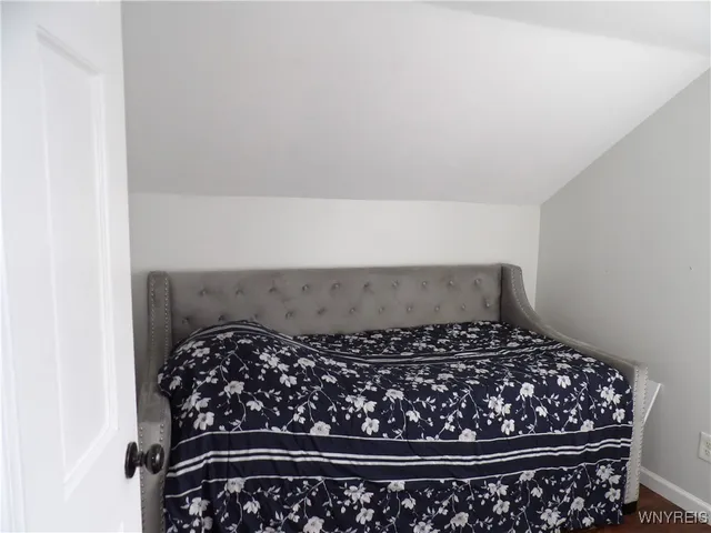 $169,900 | 2115 Union Road, West Seneca, NY 14224