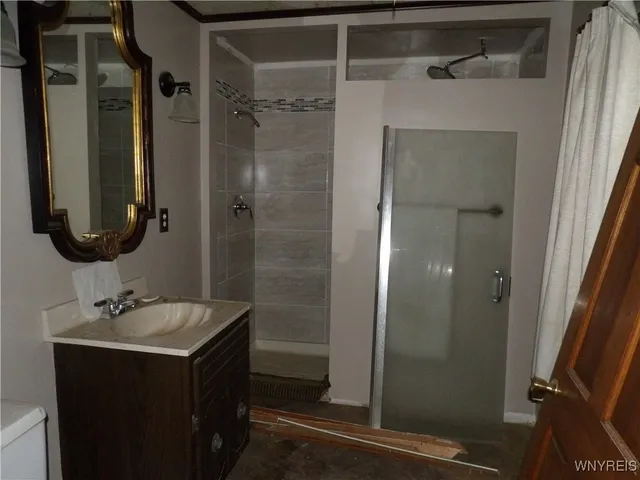 $169,900 | 2115 Union Road, West Seneca, NY 14224