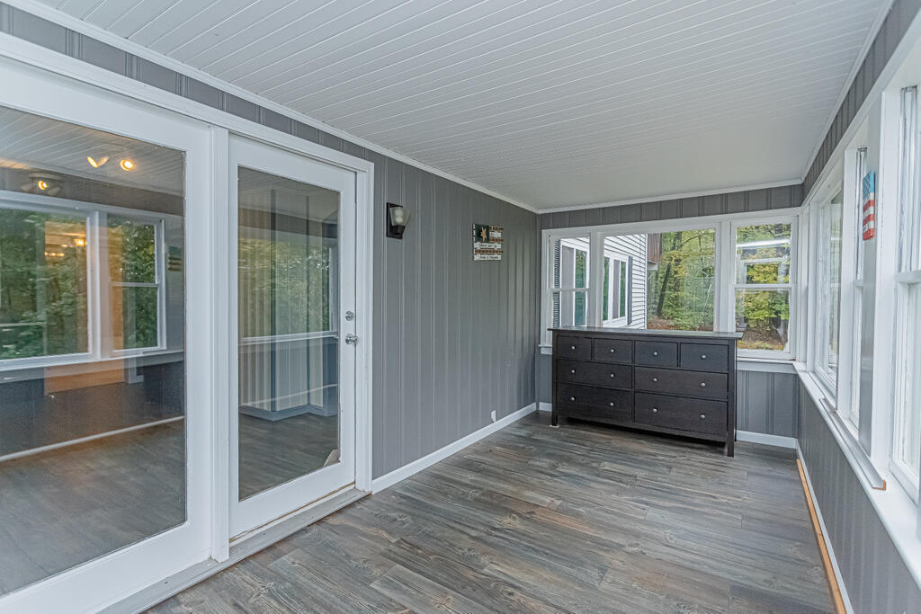 83 Federal Road Livermore, ME 04253 - Photo 7 of 36 photo-24
