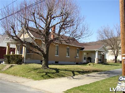 1233 Salisbury Road Allentown, PA 18103 - Photo 2 of 4 Gallery Image 2