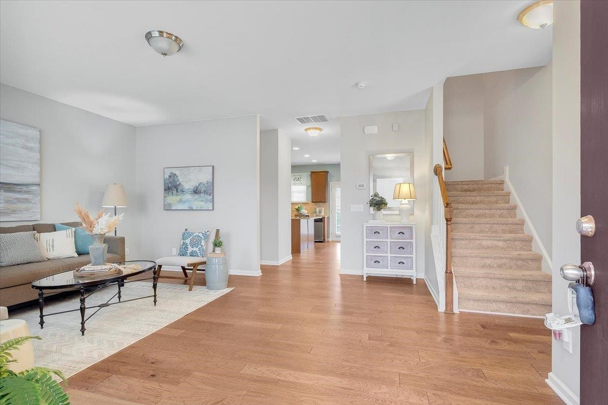 400 Provincial Street Raleigh, NC 27603 - Photo 3 of 20 Den/Family/Great Room