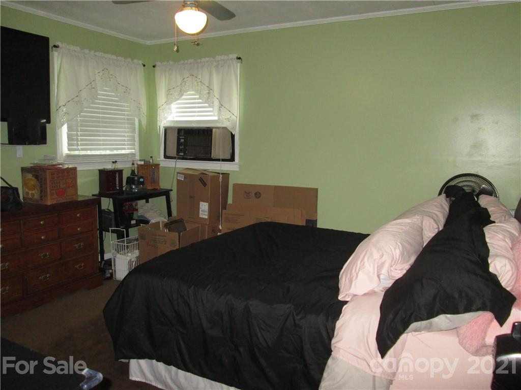 1170 Drag Strip Road Hudson, NC 28638 - Photo 20 of 26 Gallery Image 20