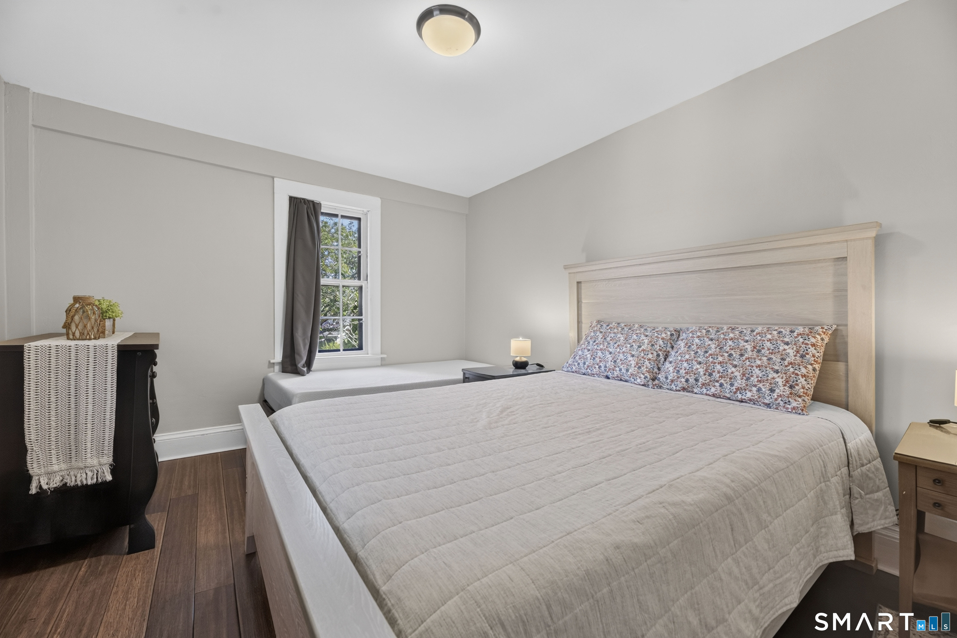 9 Cliff Street Stonington, CT 06378 - Photo 15 of 36
