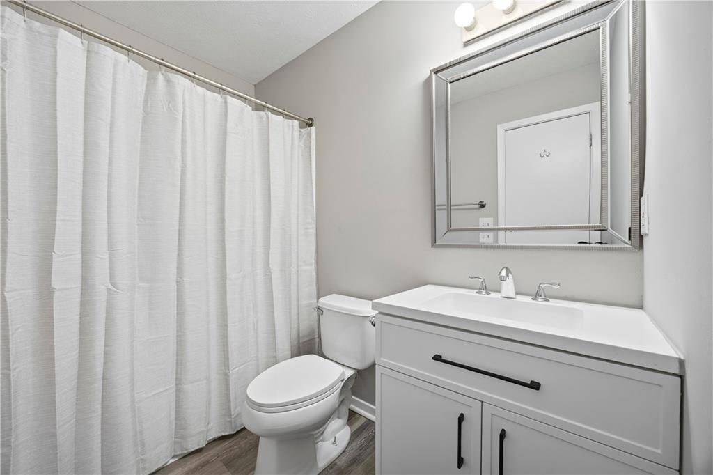 4712 Valley Ridge Drive Duluth, GA 30096 - Photo 14 of 24