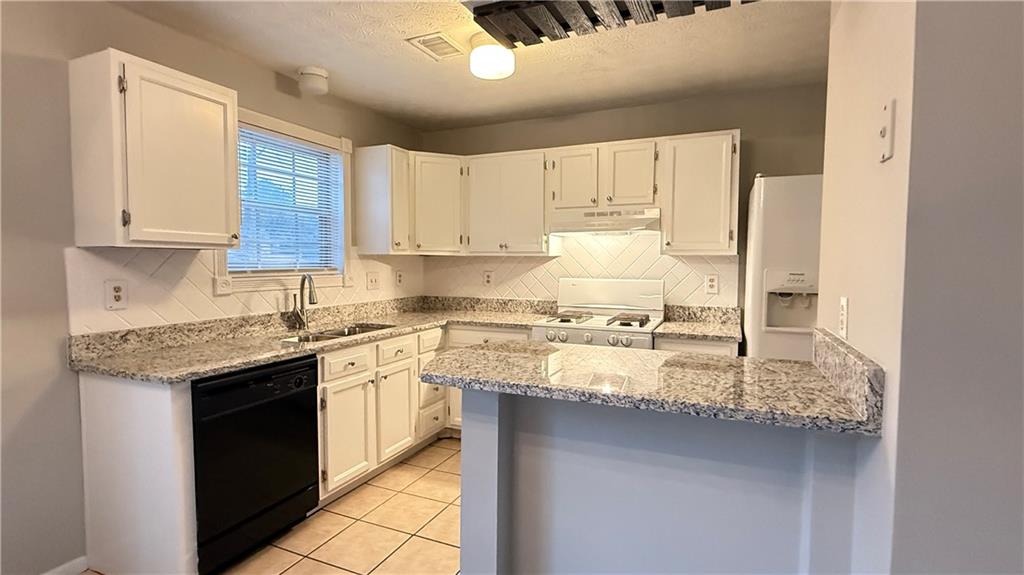 4712 Valley Ridge Drive Duluth, GA 30096 - Photo 8 of 24