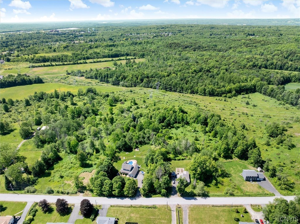 6101 Cavanaugh Road Marcy, NY 13403 - Photo 6 of 15