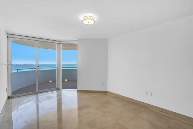 an empty room with an entryway