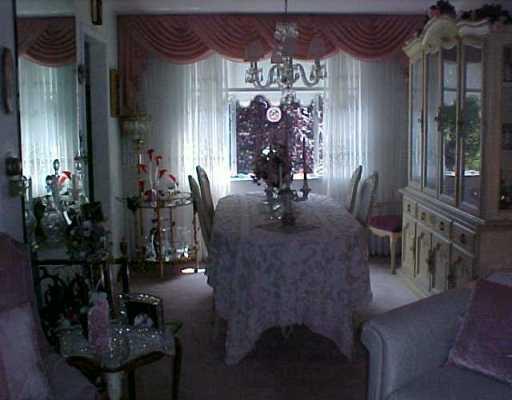 138 Ritzland Road Penn Hills, PA 15235 - Photo 4 of 8 Dining Room.