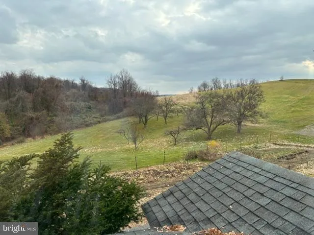 $2,000 | 240 Woodside Drive, Boyertown, PA 19512