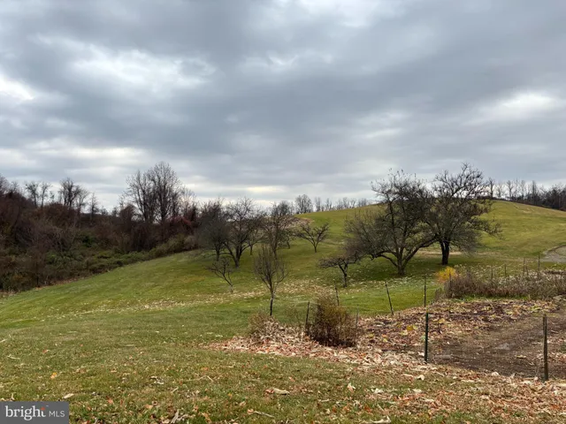 $2,000 | 240 Woodside Drive, Boyertown, PA 19512