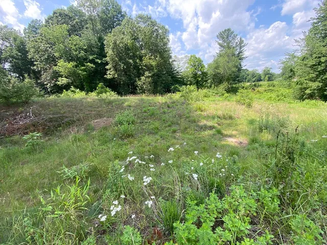 $179,900 | 761 College Highway, Southwick, MA 01077