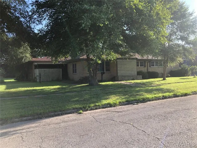 $135,000 | 208 West Cleveland Street, Malden, MO 63863