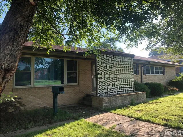 $135,000 | 208 West Cleveland Street, Malden, MO 63863