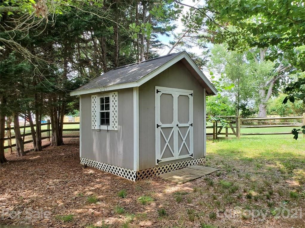 116 Kilborne Road Mooresville, NC 28117 - Photo 5 of 41 Gallery Image 5