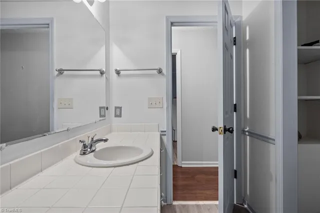 $207,000 | 111 Sharon Drive, Lexington, NC 27292