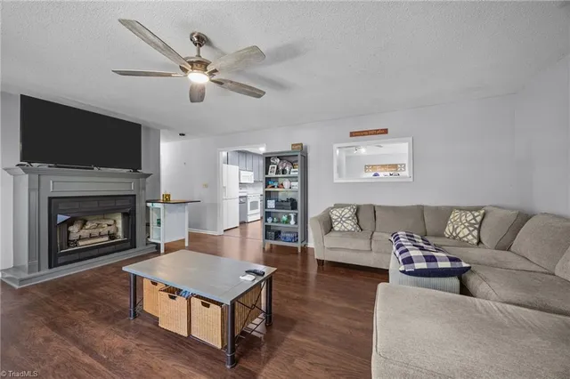 $207,000 | 111 Sharon Drive, Lexington, NC 27292